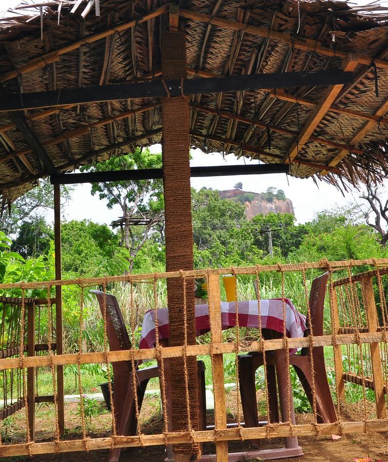 Sigiriya Amenity Home Stay Eksteriør bilde